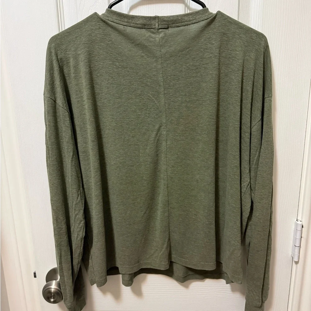 Prana Women's Sage Long Sleeve Hemp Top - Picture 3 of 4